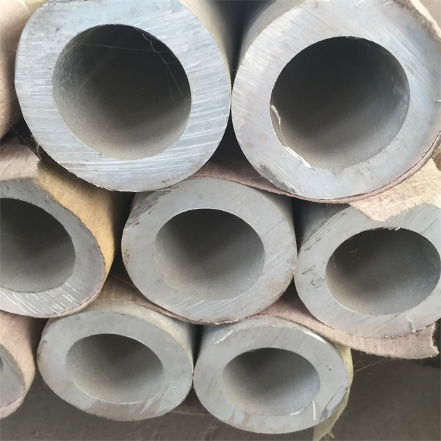 乌尔禾10#合金无缝钢管
